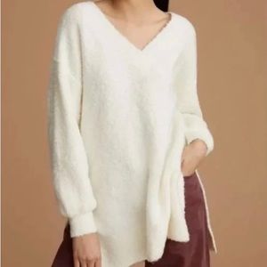Anthropologie Ivory Tunic Sweater